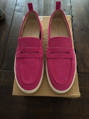 Vionic Uptown Pink Women's Shoe - Size 8